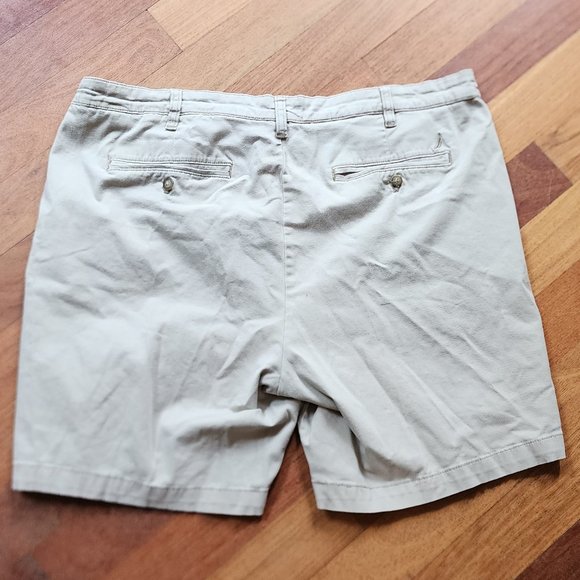 Nautica "The Deck Short - Classic Fit" Flat Front Shorts Size 40W - Picture 7 of 16